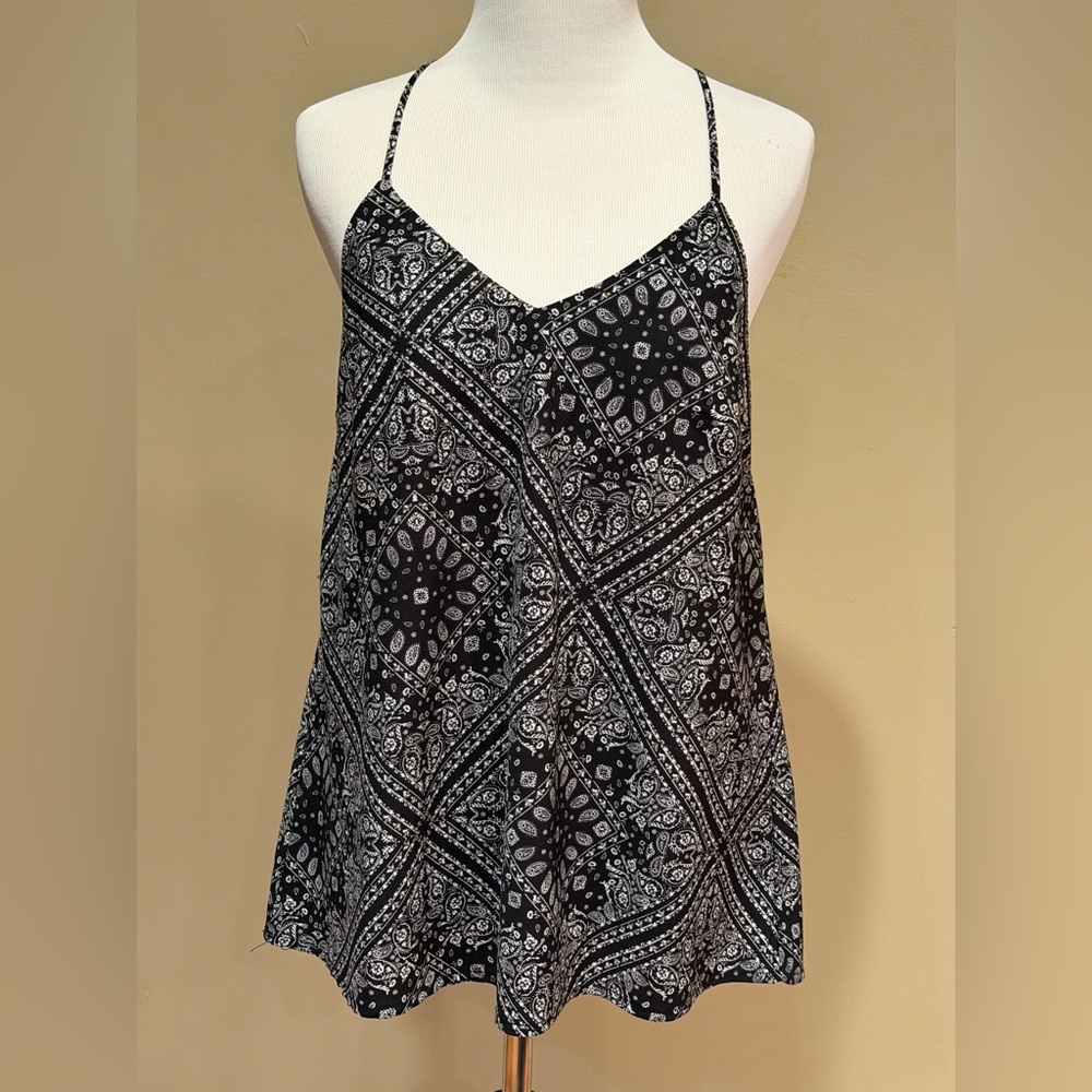 Olivia Grey Women's Black Paisley Spaghetti-Strap Tank Top - Size Small